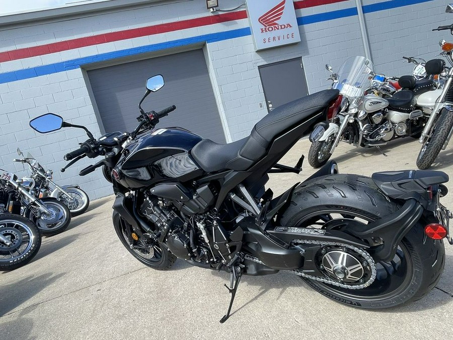 2024 Honda® CB1000R Black Edition