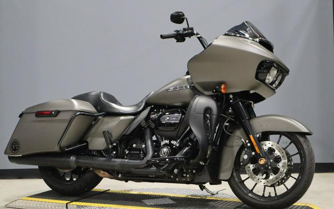 2018 Harley-Davidson Road Glide Special