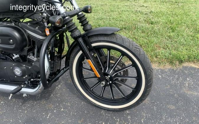 2011 Harley-Davidson® XL883N - Sportster® Iron 883™