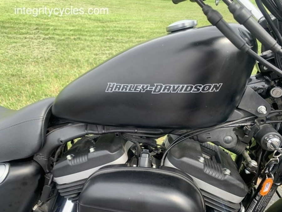 2011 Harley-Davidson® XL883N - Sportster® Iron 883™