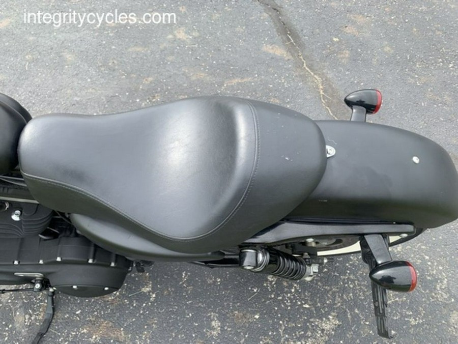 2011 Harley-Davidson® XL883N - Sportster® Iron 883™