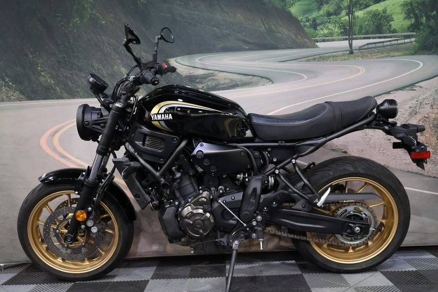 2023 Yamaha XSR700