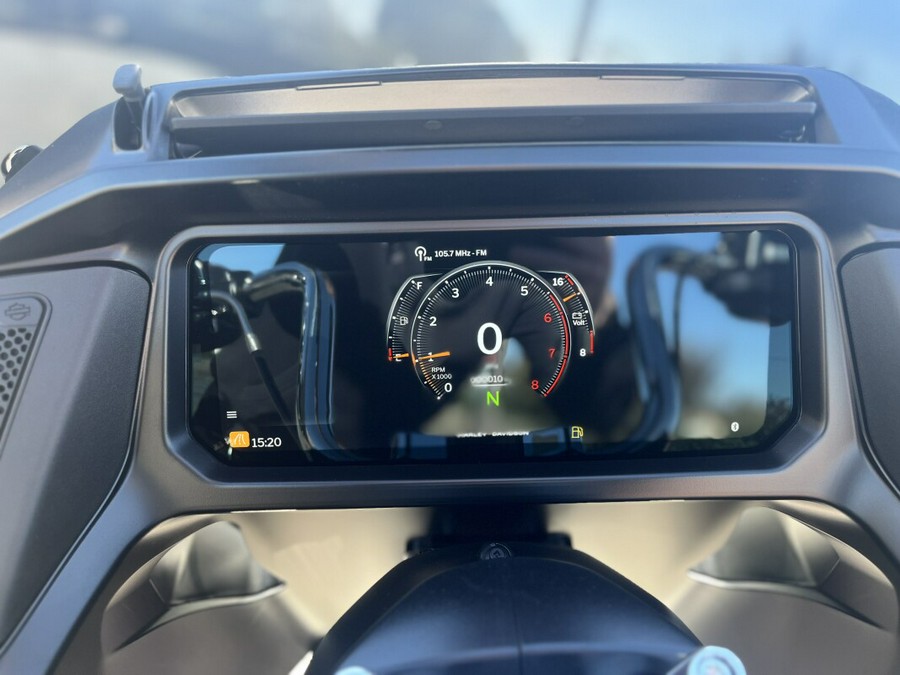 2025 Harley-Davidson® Road Glide® FLTRX Mystic Shift