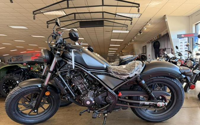 2026 Honda® Rebel 300 E-Clutch