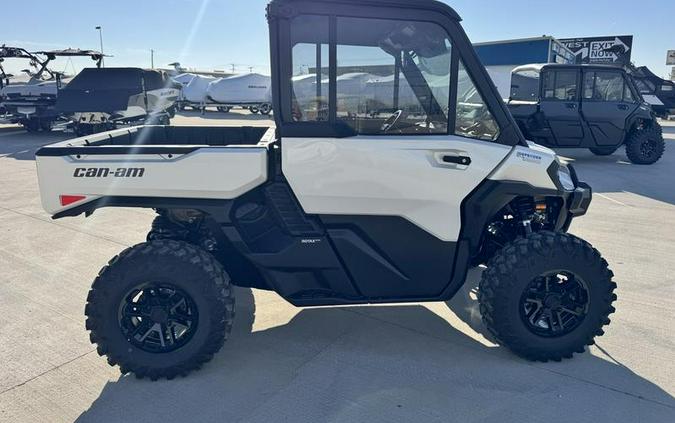 2026 Can-Am® Defender Limited HD11