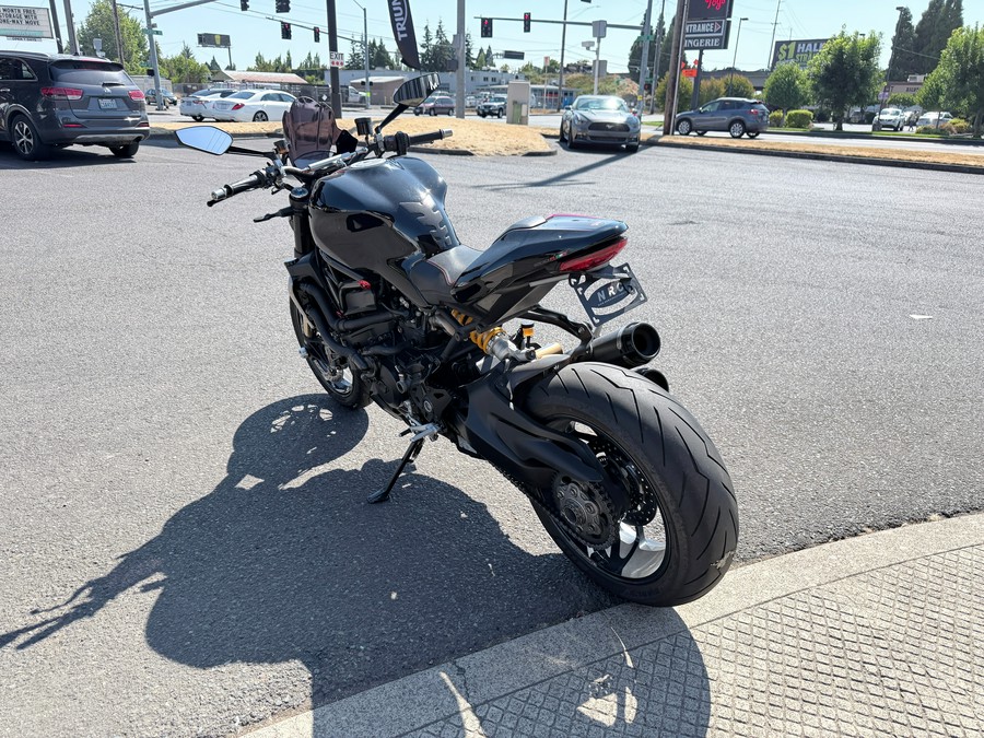 2017 Ducati Monster 1200 R