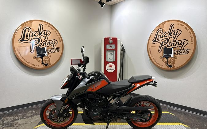 2023 KTM 200 DUKE