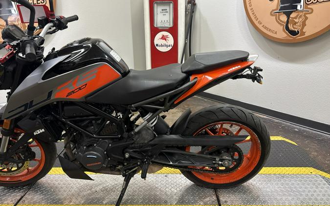 2023 KTM 200 DUKE