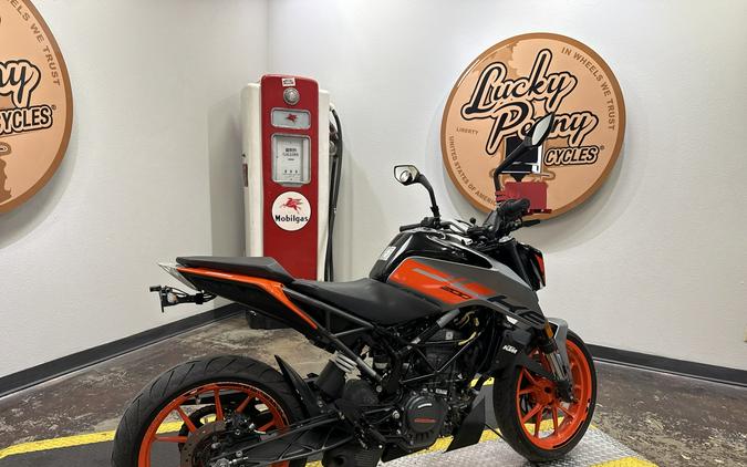 2023 KTM 200 DUKE
