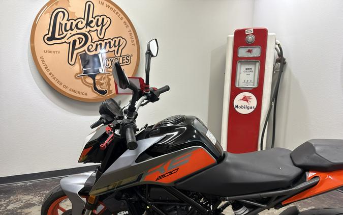 2023 KTM 200 DUKE