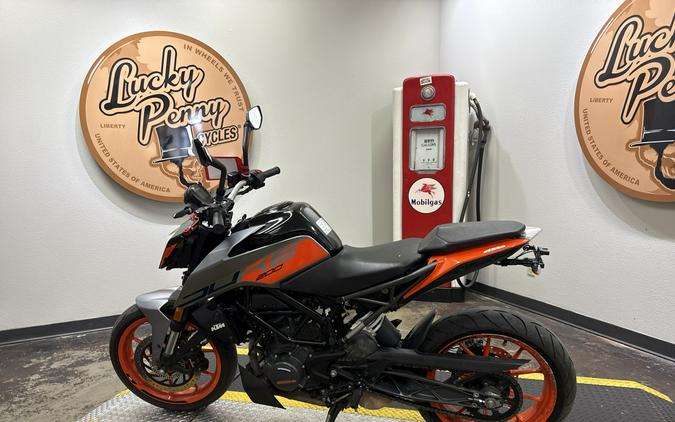 2023 KTM 200 DUKE