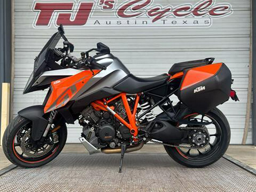 2016 KTM 1290 Super Duke GT