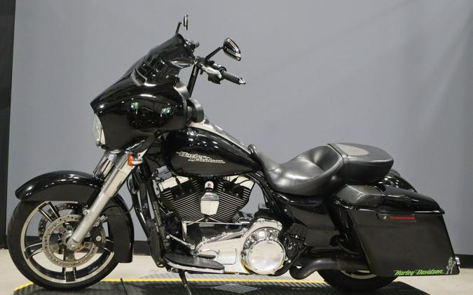 2016 Harley-Davidson Street Glide Special