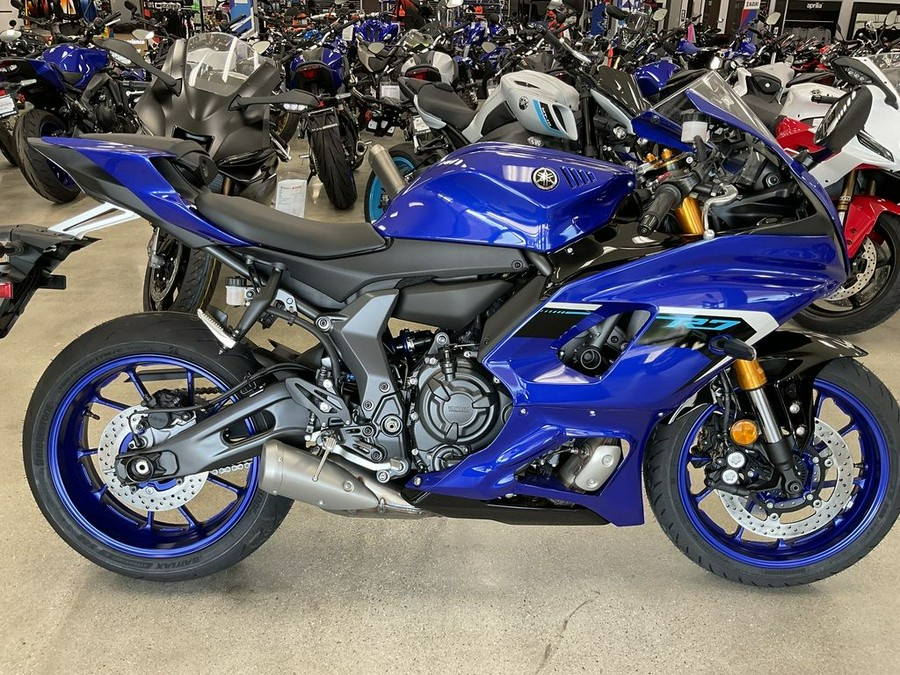 2025 Yamaha YZF-R7