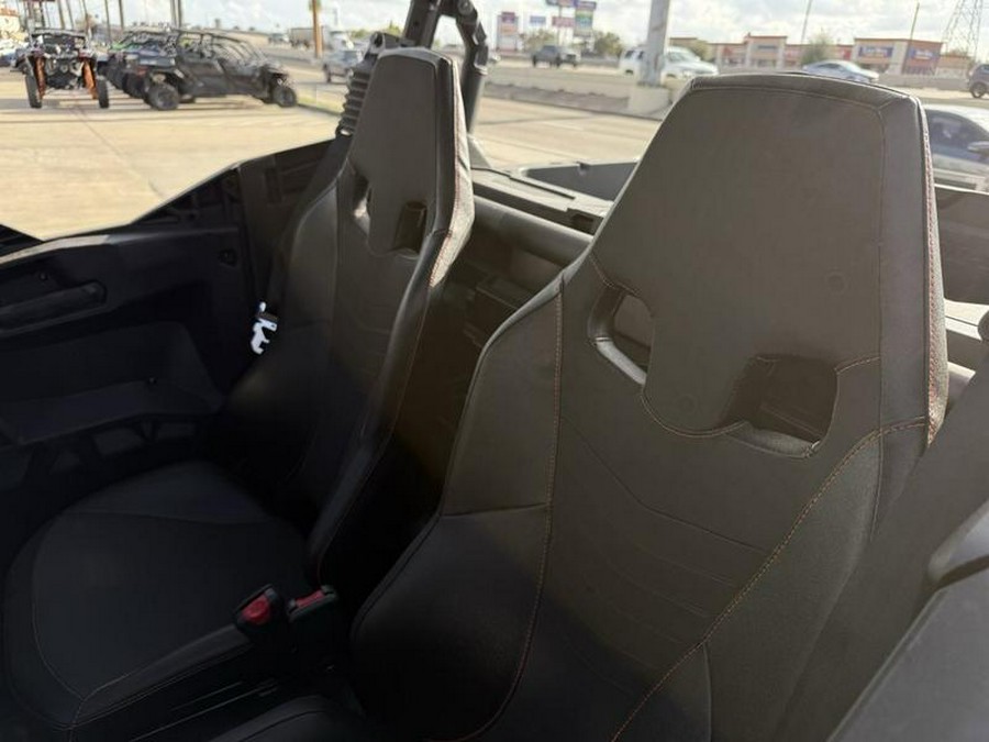 2026 Can-Am® Commander MAX XT-P