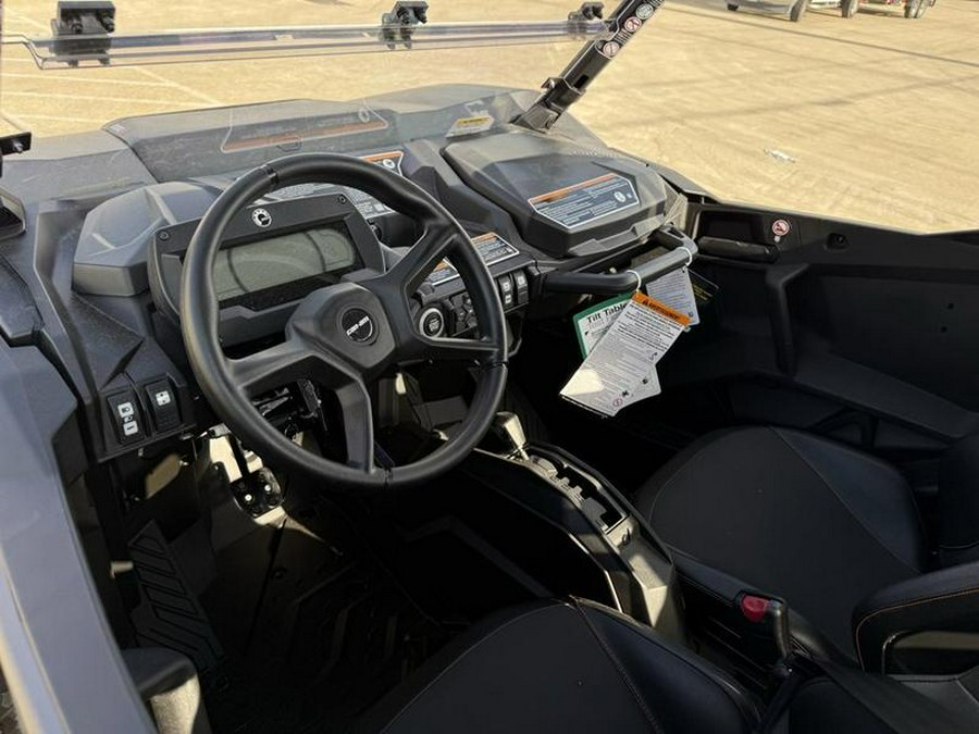 2026 Can-Am® Commander MAX XT-P
