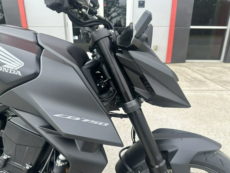 2025 Honda CB750 Hornet