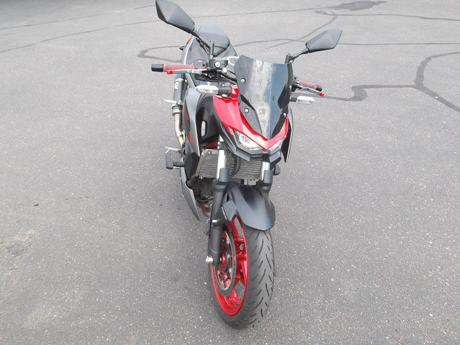 2024 Kawasaki Z500 SE ABS