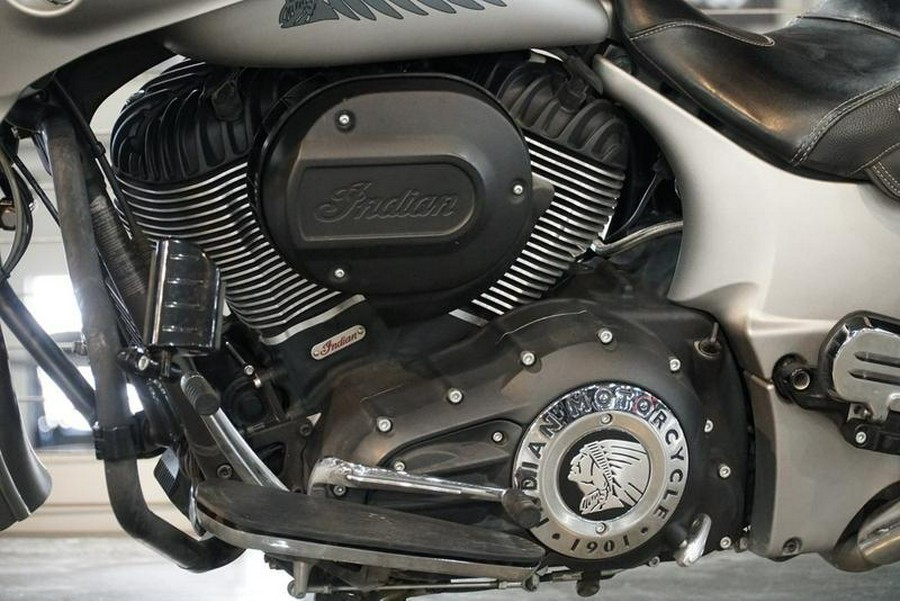 2017 Indian Motorcycle® Chieftain® Limited Silver Smoke
