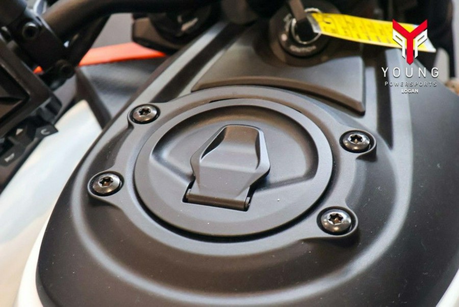 2027 KTM 990 Duke