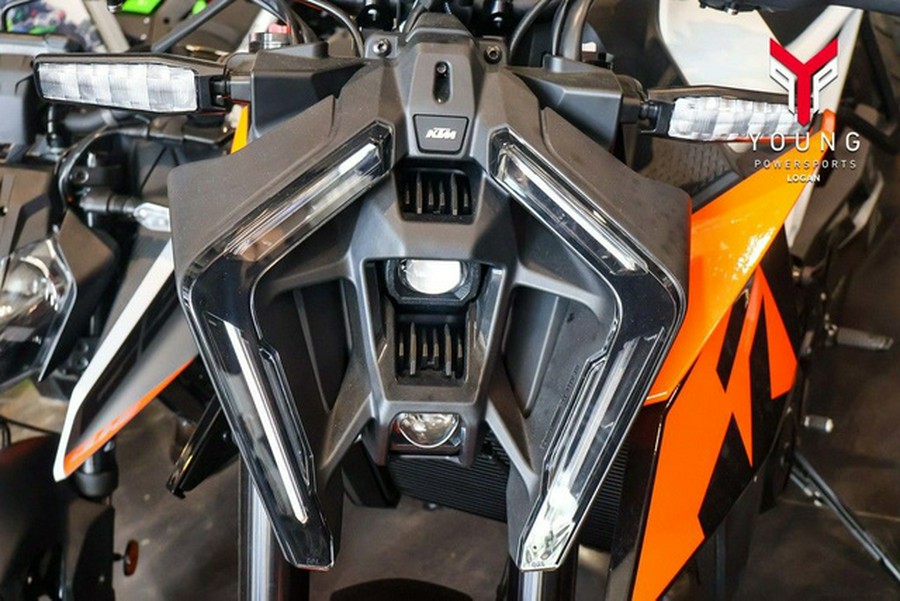 2027 KTM 990 Duke