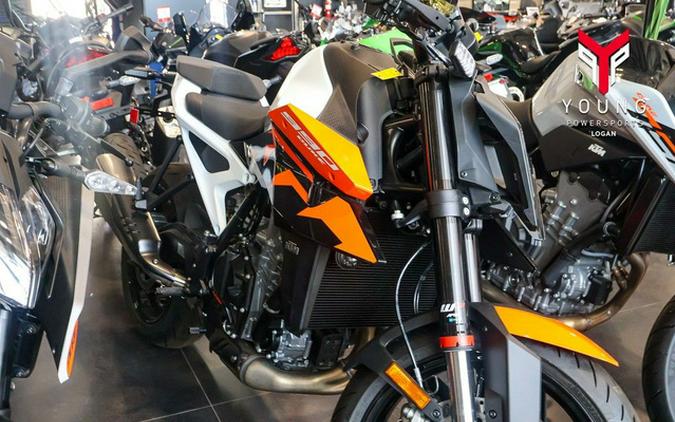 2027 KTM 990 Duke