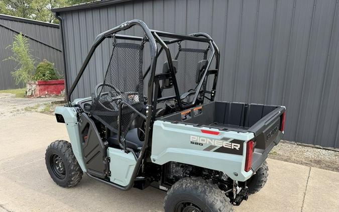 2026 Honda Pioneer 520