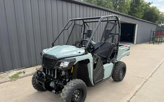 2026 Honda Pioneer 520