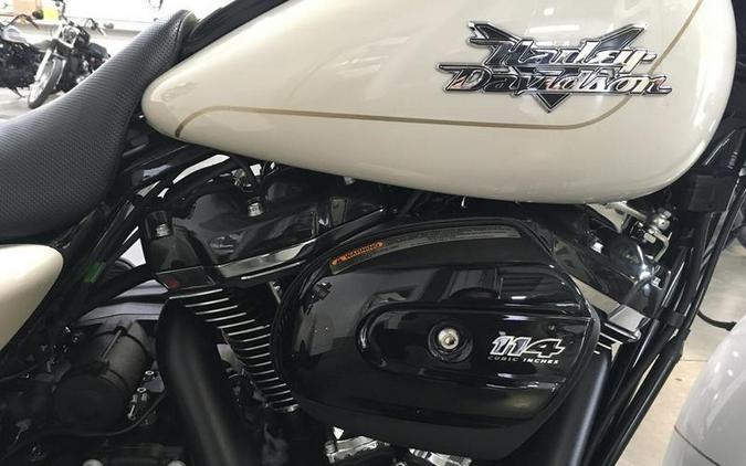 2023 Harley-Davidson® FLRT - Freewheeler®