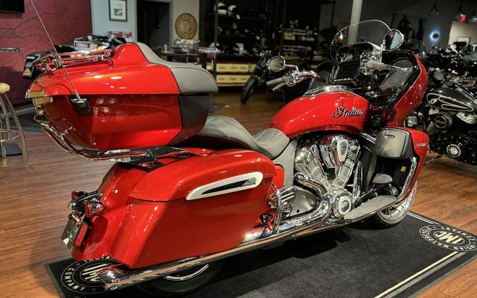 2024 Indian Motorcycle® Pursuit® Limited Sunset Red Metallic