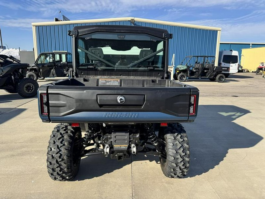 2026 Can-Am® Defender Limited HD11
