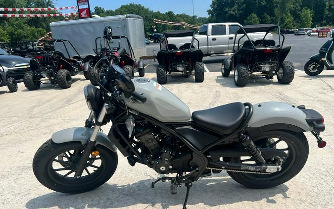 2026 Honda Rebel 300 E-Clutch