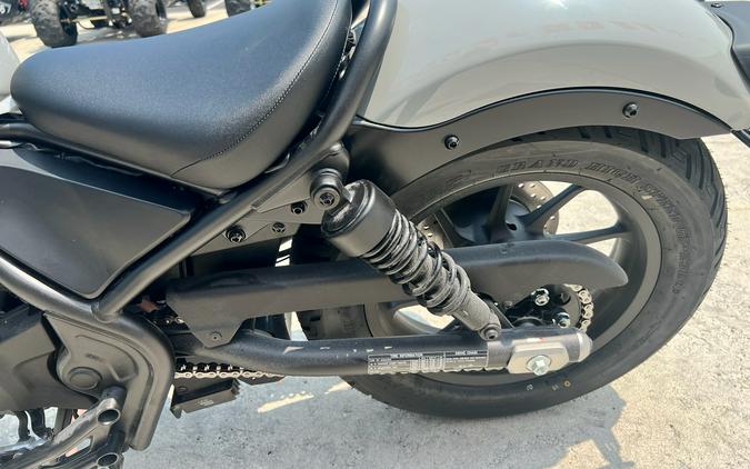 2026 Honda Rebel 300 E-Clutch