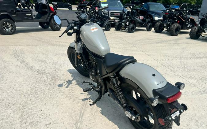 2026 Honda Rebel 300 E-Clutch