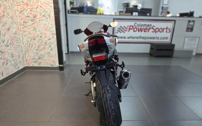 2027 Suzuki GSX-R 750