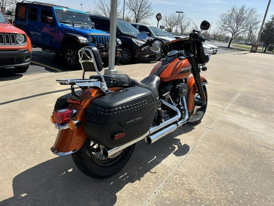 2020 Harley-Davidson® FLHCS - Heritage Classic 114