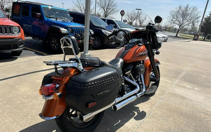 2020 Harley-Davidson® FLHCS - Heritage Classic 114