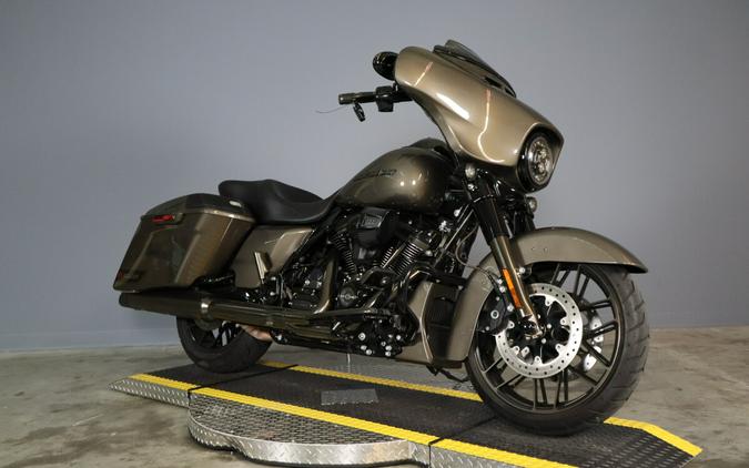 2021 Harley-Davidson CVO Street Glide