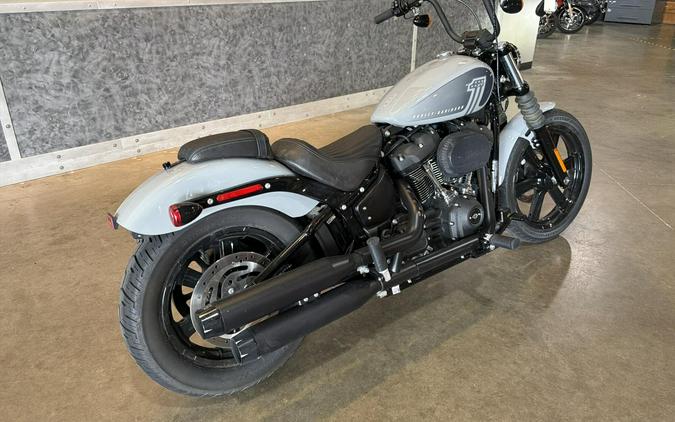 Harley-Davidson® Street Bob™ 114 2024