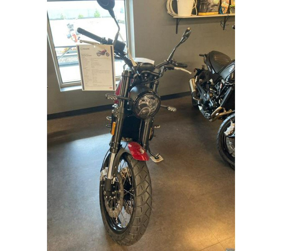 2022 Benelli Leoncino Trail