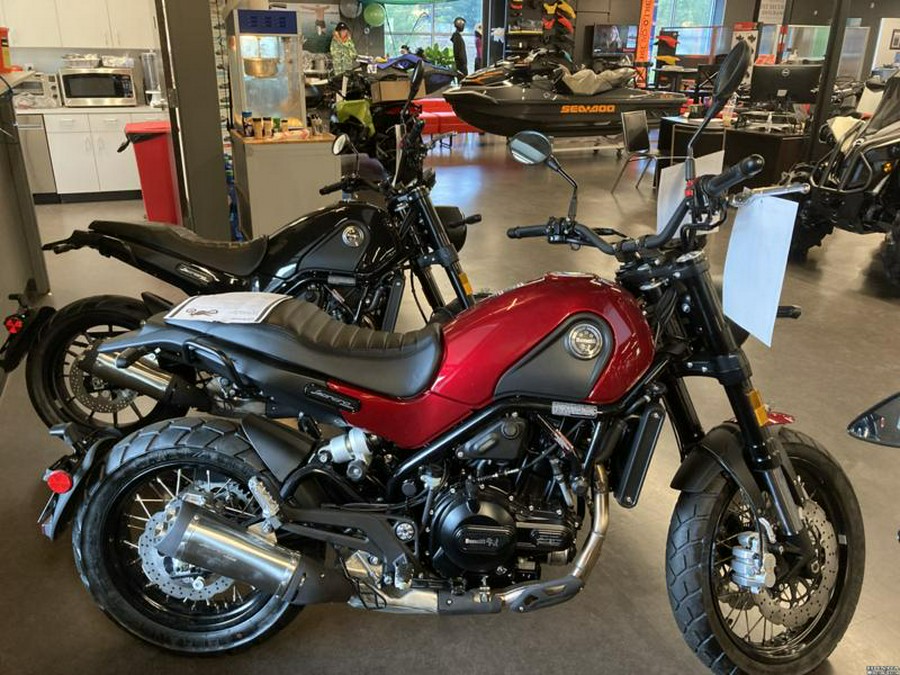 2022 Benelli Leoncino Trail