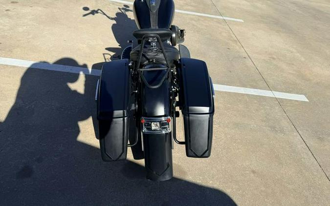 2016 Harley-Davidson® FLSS - Softail Slim® S