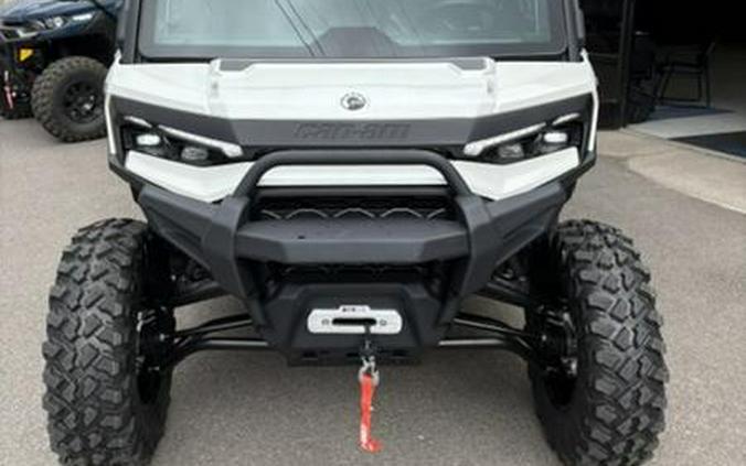 2026 Can-Am® SSV DEF MAX LTD 65 HD11 WH HB 26