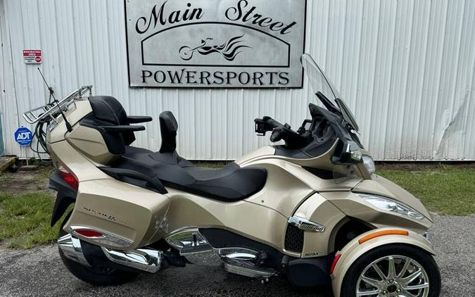 2017 Can-Am Spyder RT SE6