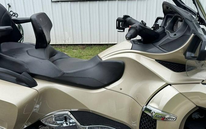 2017 Can-Am Spyder RT SE6