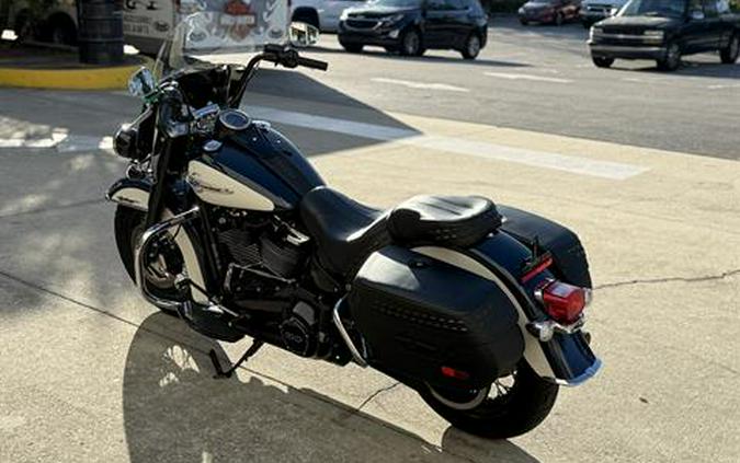 2019 Harley-Davidson Heritage Classic 114