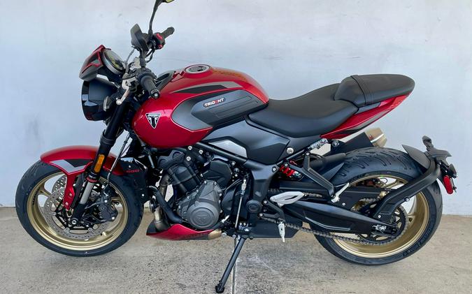 2026 Triumph TRIDENT 800