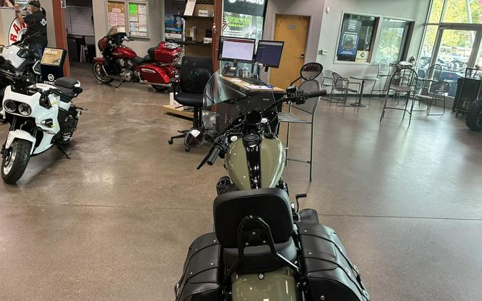 2025 Indian Motorcycle® Super Chief® Dark Horse® Moss Green