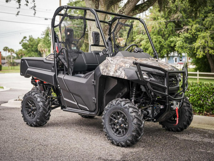 2025 Honda® Pioneer 700 Forest