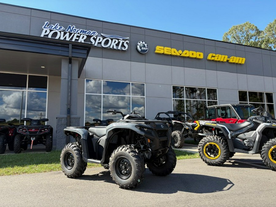 2025 Can-Am™ Outlander DPS 700